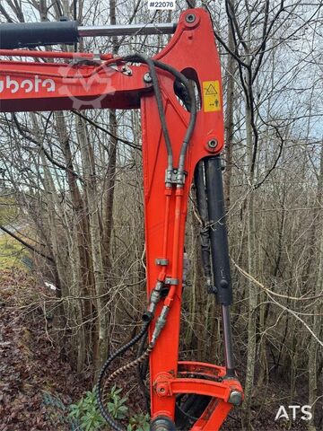 Mini excavator Kubota U36-4 Beltegraver m/ 4 skuffer, rotortilt og klype
