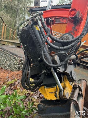 Mini excavator Kubota U36-4 Beltegraver m/ 4 skuffer, rotortilt og klype