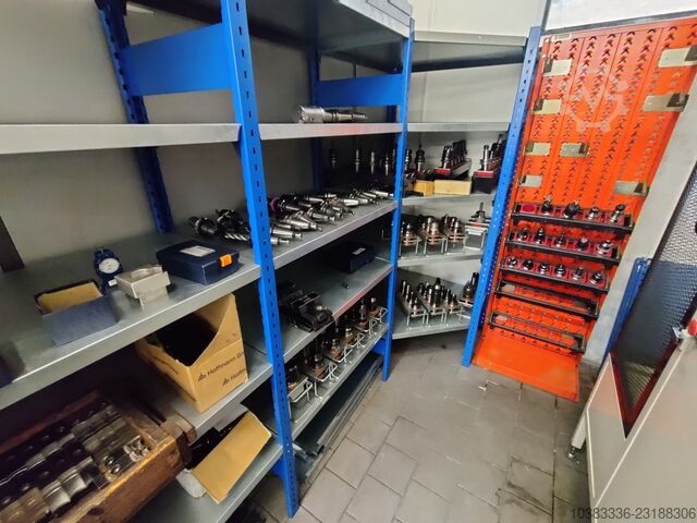 Centru de prelucrare orizontal Okuma MA-60HA