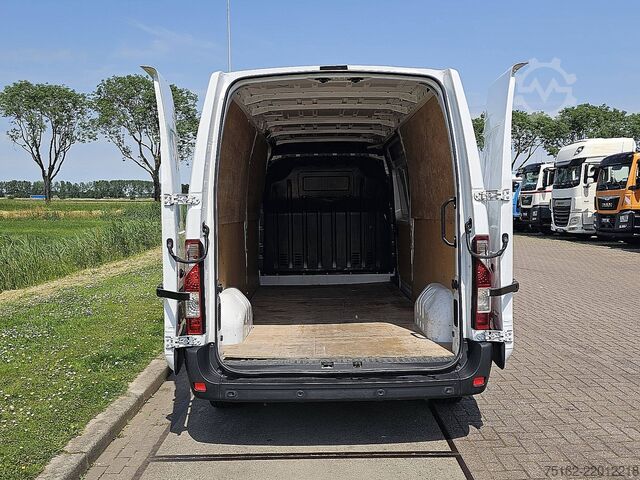 Magastetős kombi RENAULT MASTER 2.3 DCI 135 L3H2
