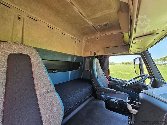 Standard-SZM VOLVO FM 430 ADR
