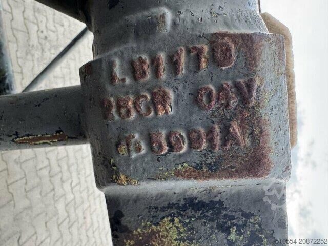 Liebherr HS832 - 843 - 853 HD Pluma 6M Celosía Liebherr HS832 - 843 - 853 HD Boom 6M Gittermast