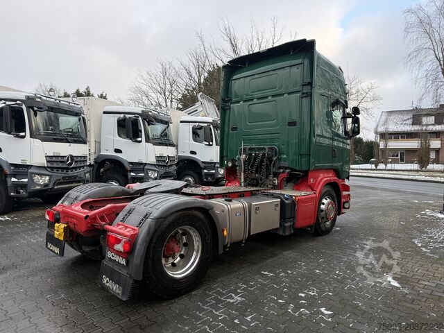 Standard tractor unit Scania R490 4X2 Topline