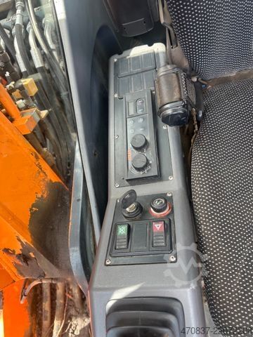 Mobilbagger ATLAS 160 W **Löffelpaket + Greifer**