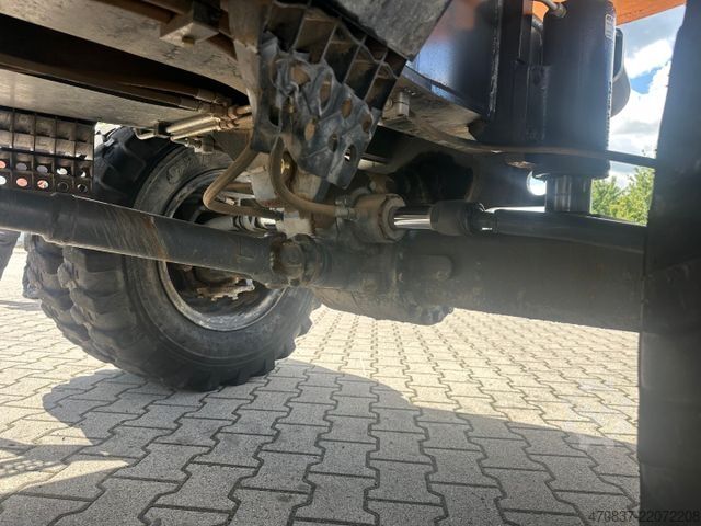 Mobilbagger ATLAS 160 W **Löffelpaket + Greifer**