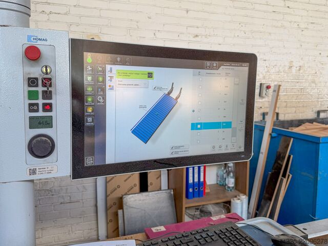 Paneelzaag met automatische voeding HOLZMA HPL 400/43/22