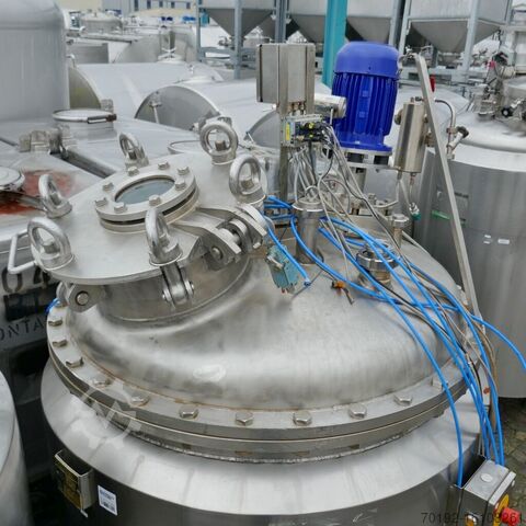 1100 liter verwarmbaar/koelbaar drukvat gemaakt van V4A met propeller roerwerk  
