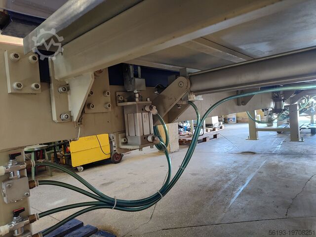 Linea per giunzione a micro-dentelli Famad finger jointing line