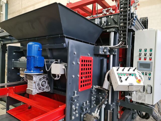 Bewegliche Steinfertigungsmaschine S.R. Prometal EB 12