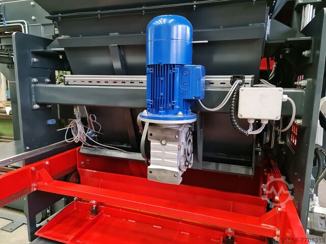 Bewegliche Steinfertigungsmaschine S.R. Prometal EB 12