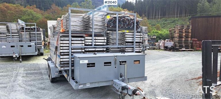 Temared állványos utánfutó 3,5 t, 364 m² állvánnyal  Temared scaffolding trailer 3.5 t w/ 364 m2 scaffo