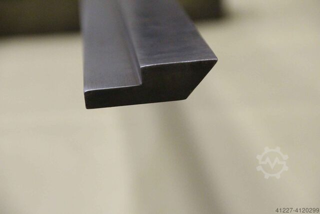 Kantpersgereedschap unbekannt 20/70/3020 mm