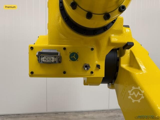 Robot recondiționat cu garanție de 1 an FANUC M-710iC/70