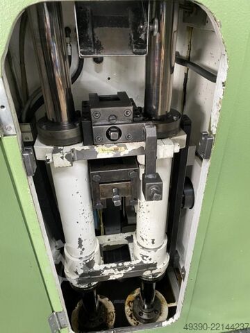 Macchina idraulica CNC per profilatura e scanalatura, macchina per scanalature, brocciatrice, macchi LEISTRITZ Polymat 50 / 400 CNC