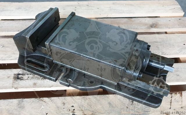 Machine vice 200mm jaw width