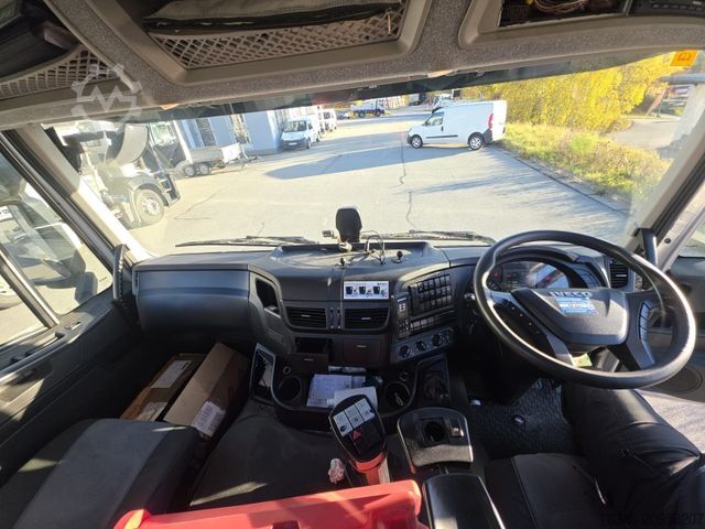Lastbilchassis IVECO AD260X40Y/PS HR ON*Rechtslenker*