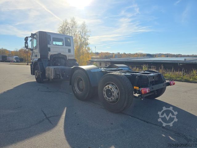 Lastbilchassis IVECO AD260X40Y/PS HR ON*Rechtslenker*