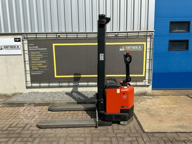 VS-22288 Stoccatore elettrico A SCARTAMENTO LARGO BT SWE120 1.800 mm BT SWE120 953874/2006
