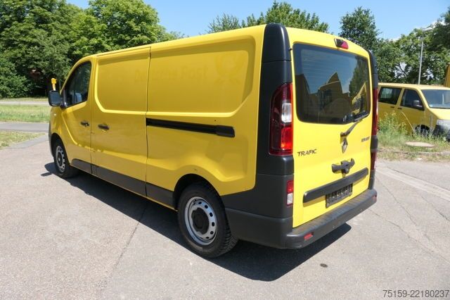 Panelová dodávka renault Trafic dCi 120 L2H1 3,0t Komfort
