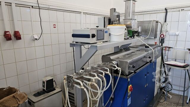 Extrusora de umidade de duplo parafuso Brabender Lab-Compounder KEDSE 20/40