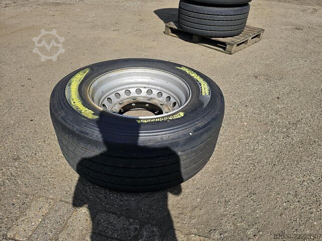 2020 westlake A11 Routes WTR1  385/55 R 22.5 including rim. westlake A11 Routes WTR1  385/55 R 22.5 including rim.