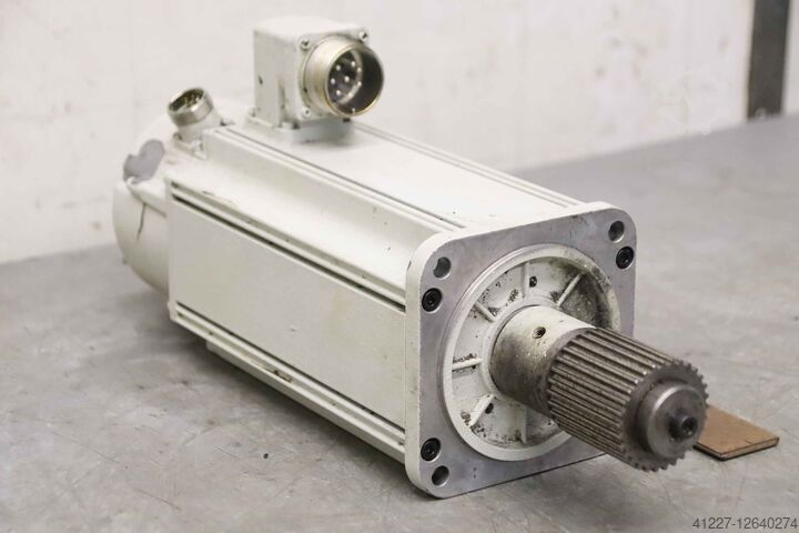 Servomotor Indramat DMT MACO71C-0-US-2-C/095-A-/S001