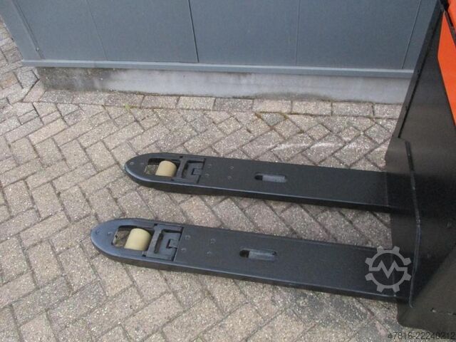 Palletwagen BT LPE200