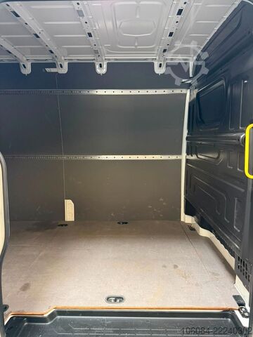 Skåpbil MAN TGE 3.140 Kasten MAXI L3H2 LED AC RCAM TEMPO AHK