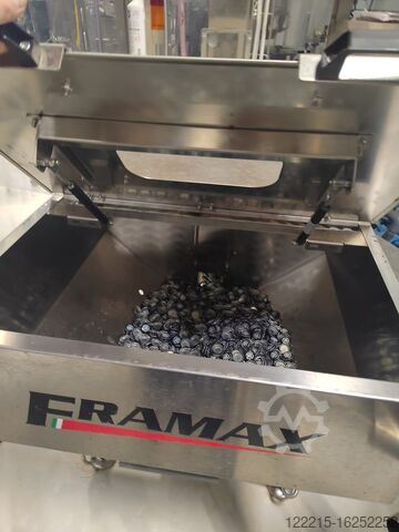 Ligne de remplissage modulaire en blocs Framax DEPAL, RLA, RFCI pour bouteilles en verre à usage uni Framax Abfülllinie für Glasflaschen (Einweg)