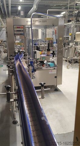 Ligne de remplissage modulaire en blocs Framax DEPAL, RLA, RFCI pour bouteilles en verre à usage uni Framax Abfülllinie für Glasflaschen (Einweg)