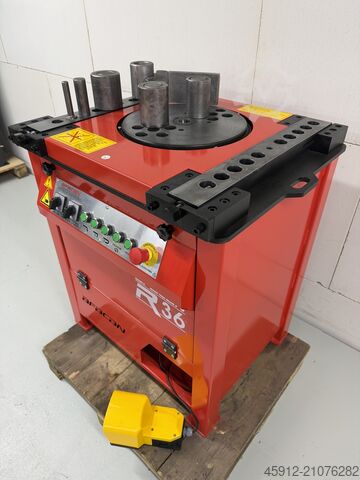 Betonijzer buigmachine betonstaal buiger AFACAN R36