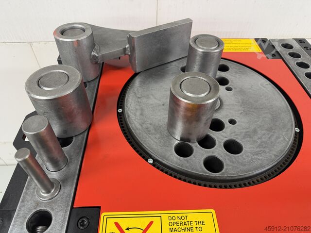 Betonijzer buigmachine betonstaal buiger AFACAN R36