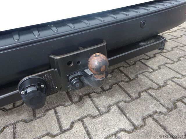 Kastenwagen Wohnmobil / Campervan FORD Nugget Plus 150PS Autm. Kamera Navi AHK ACC