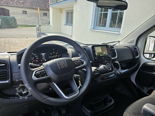 Varevogn Fiat Ducato MAXI 35 180 Koffer L:4,9 H:2,3 LED Kam.