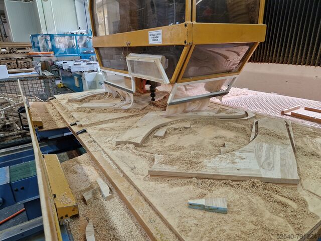 Machinale bewerking Center Cosmec N R E