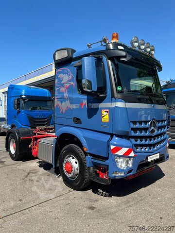 Standard-SZM Mercedes-Benz Arocs 1853 HAD, 4x4, Klima, Retarder, Kipphydra...