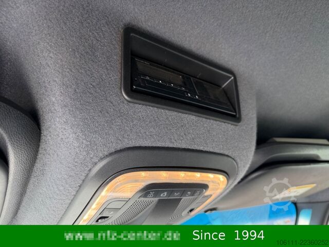 Minibus MERCEDES-BENZ Sprinter 516 Kasten RWD MAXI Sortimo AHK 3,5t