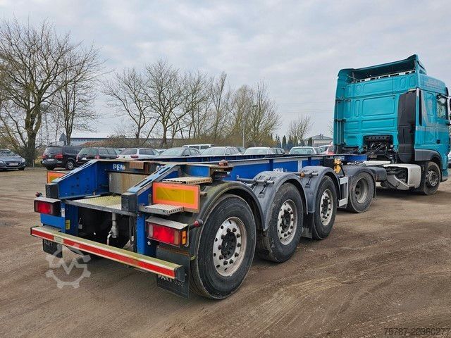 Cserélhető felépítményes félpótkocsi SCHMITZ CARGOBULL 20" Tankconatinerchassis + Tankcontainer