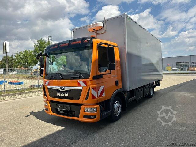 Abschleppwagen MAN 8.250 TGL BL Werkstattwagen Strom Generator LBW