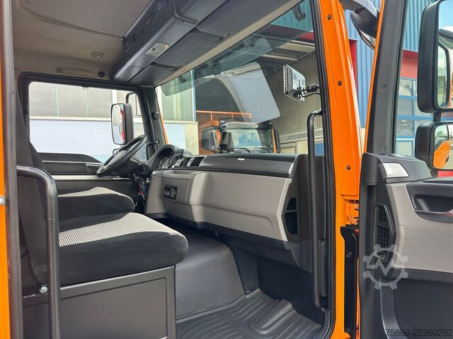Abschleppwagen MAN 8.250 TGL BL Werkstattwagen Strom Generator LBW