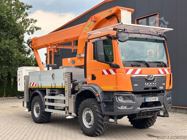Vrachtwagenhoogwerker MAN MAN TGM 13.290 4x4 BB Palfinger P300 KS