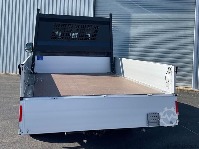 Pick-up skåpbil MAN TGE 3.180 Pritsche DOKA MR 4x4 ACC LED DIFF-SPER