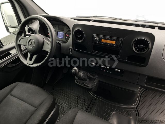 Vrachtwagen met bakwagen MERCEDES-BENZ Sprinter 315 MAXI *LADEBORDWAND* 1.HAND+3-SITZE