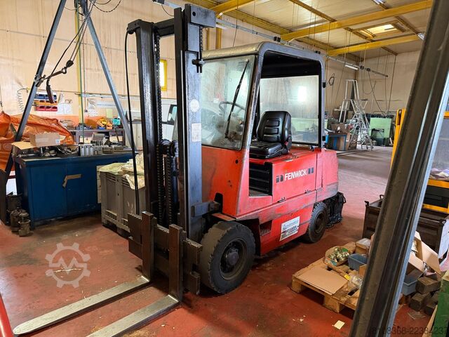 Carrello elevatore Fenwick g25p36p
