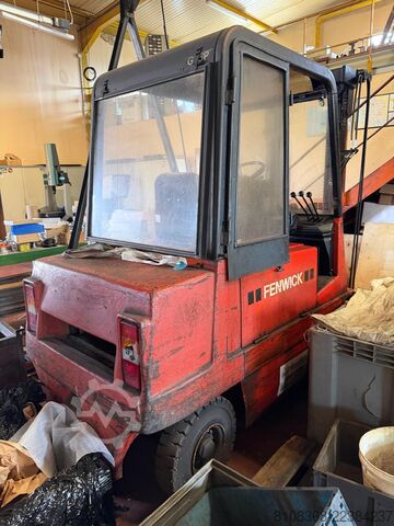 Carrello elevatore Fenwick g25p36p