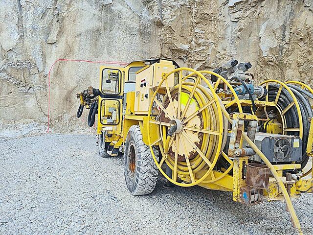 Hydraulic Drill Rig Atlas Copco Rocket Boomer 352 S-1838