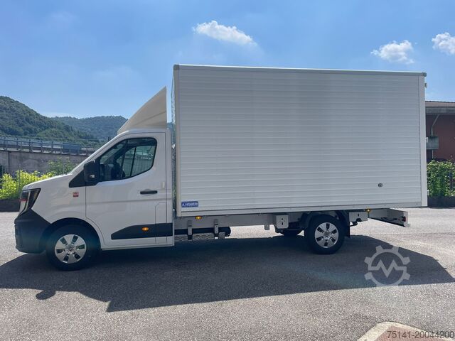Aluminium-Kastenwagen mit Pritsche für 8 EPAL-Paletten Renault Master 170.35 Cassonato 8 EPAL