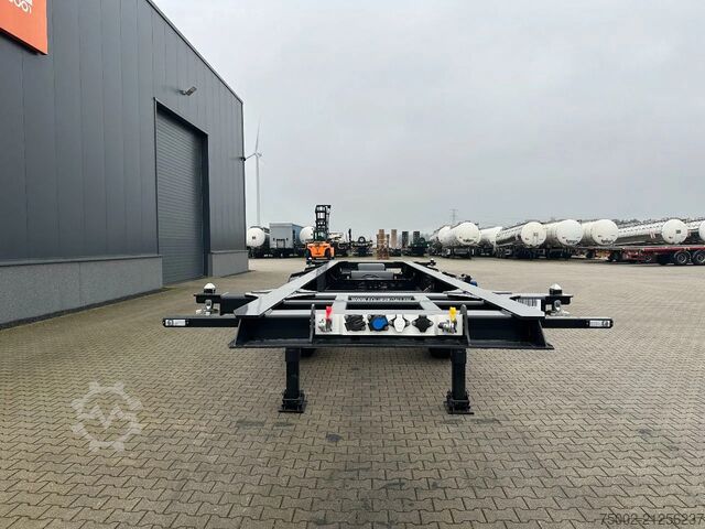 Container transportation Krone NEU UND DIREKT VERFÜGBAR: 20FT-ADR-FAHRGESTELL ...