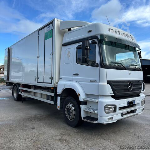 Refrigerated truck Mercedes-Benz Axor 1833