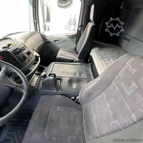 Refrigerated truck Mercedes-Benz Axor 1833